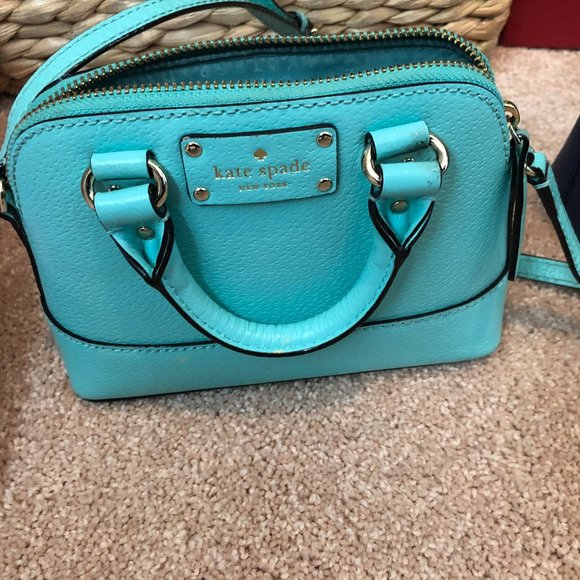 kate spade Handbags - Kate Spade Turquoise Crossbody Purse Exc Cond